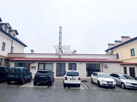 коммерческая по адресу Зарванська, 7/3