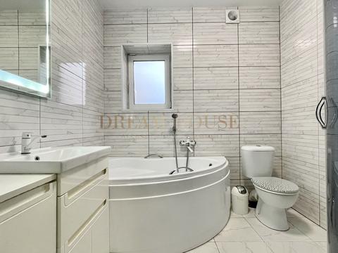 дом по адресу Варшавская ул., 112