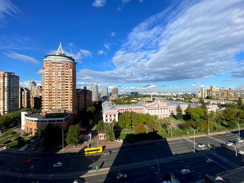 квартира за адресою Лесі Українки бульв., 30-А