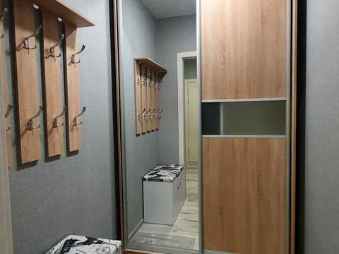 квартира за адресою Воскресенська вул., 18