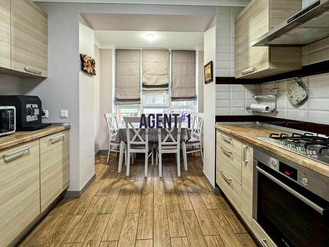 квартира за адресою Волинська вул., 12