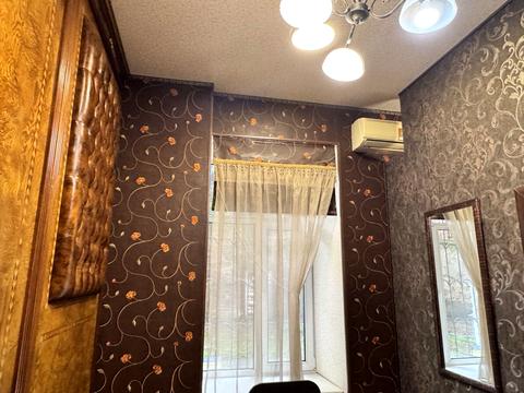 комерційна за адресою Київ, Чеховський пров., 9