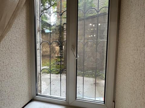 комерційна за адресою Київ, Чеховський пров., 9