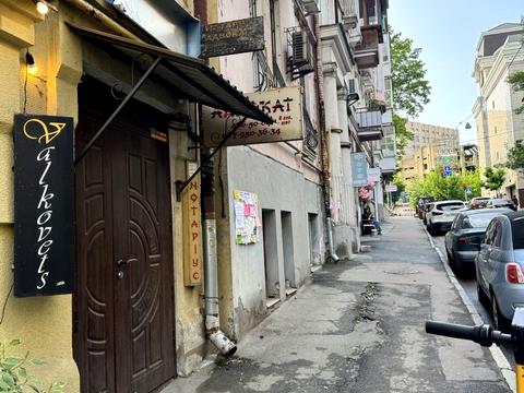 комерційна за адресою Київ, Чеховський пров., 9