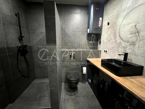 комерційна за адресою Осокорська вул., 2а