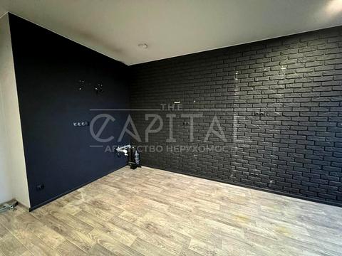 комерційна за адресою Осокорська вул., 2а