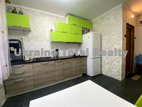 квартира за адресою Каштанова вул., 8