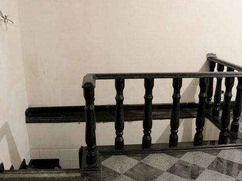 комерційна за адресою Лютеранська вул., 4