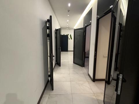 комерційна за адресою Полтавська вул., 10