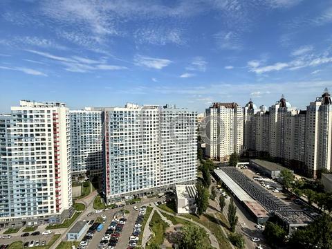 квартира за адресою Ованеса Туманяна вул., 3