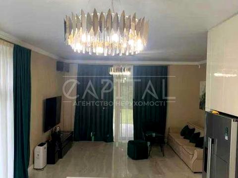 будинок за адресою Хутірська вул.