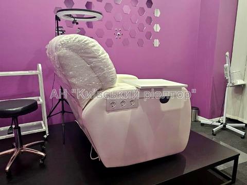 комерційна за адресою Берестейський просп. (Перемоги), 12