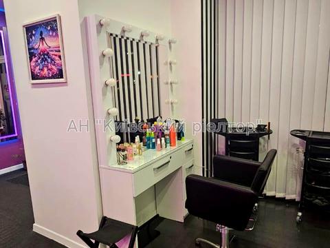 комерційна за адресою Берестейський просп. (Перемоги), 12