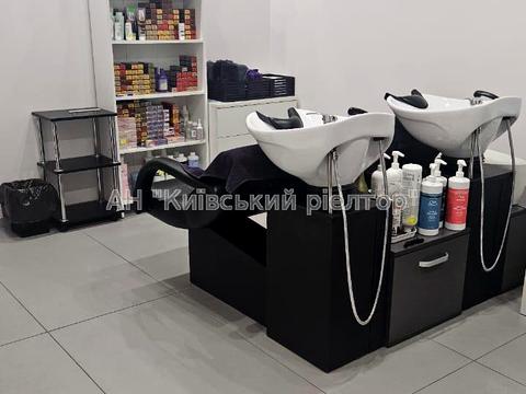 комерційна за адресою Берестейський просп. (Перемоги), 12