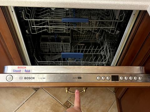 квартира по адресу Евгения Коновальца ул. (Щорса), 32-Б