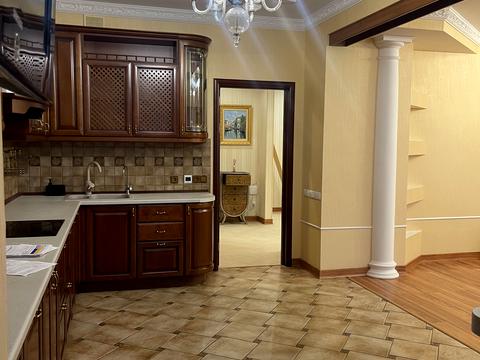 квартира по адресу Евгения Коновальца ул. (Щорса), 32-Б