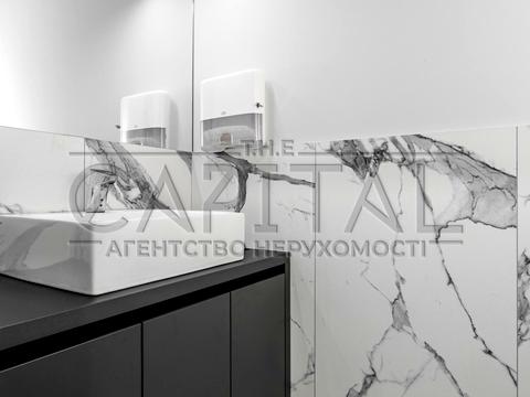 комерційна за адресою Бульварно-Кудрявська вул. (Воровського), 17