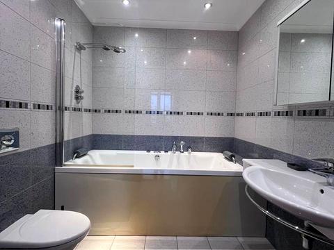 квартира по адресу Жилянская ул., 59