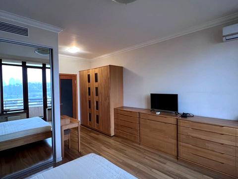 квартира по адресу Жилянская ул., 59