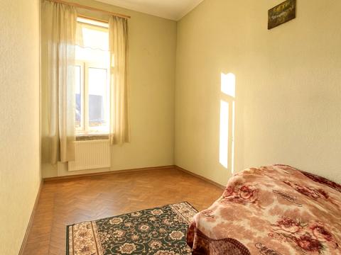 квартира за адресою Івана Франка вул., 3