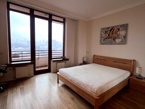 квартира по адресу Жилянская ул., 59