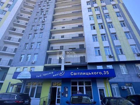квартира за адресою Світлицького вул., 35