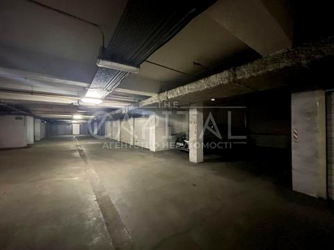 паркоместо по адресу Владимира Ивасюка просп. (Героїв Сталінграду), 4