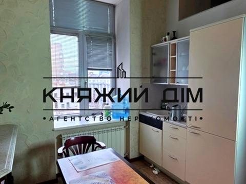 комерційна за адресою Київ, Саксаганського вул., 58