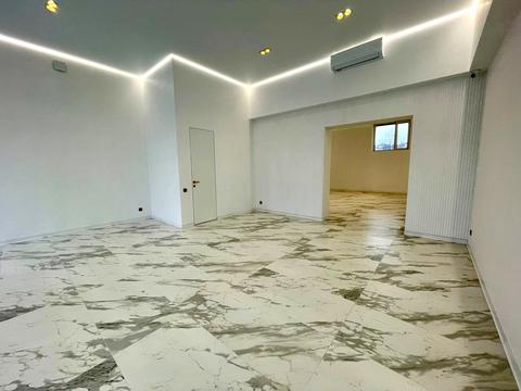 комерційна за адресою Генерала Гандзюка вул., 17