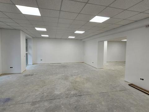 комерційна за адресою Олександра Довженка вул., 31в, к.1