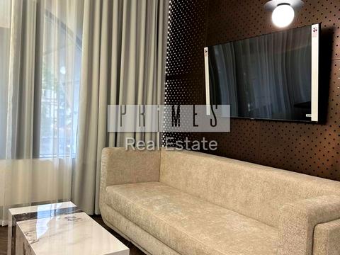 комерційна за адресою Бульварно-Кудрявська вул. (Воровського), 15а