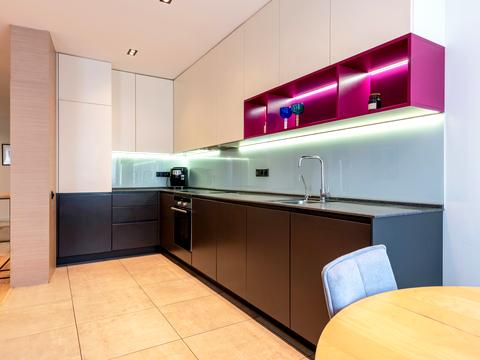 квартира за адресою В'ячеслава Чорновола вул., 27