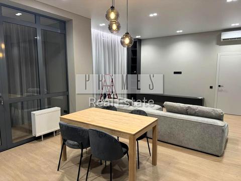 квартира за адресою Андрія Верхогляда вул. (Михайла Драгомирова), 19-А