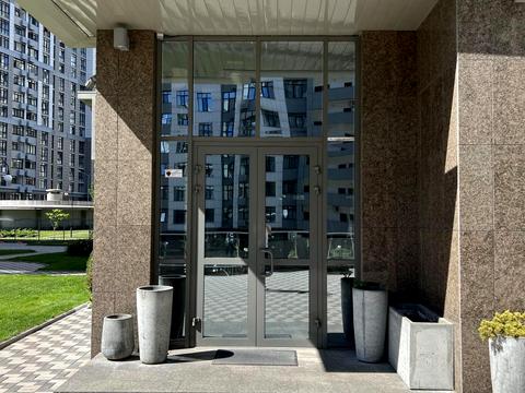 комерційна за адресою Андрія Верхогляда вул. (Михайла Драгомирова), 18-А