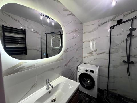 квартира за адресою с. Петриків, Підгородня вул., 1-Б