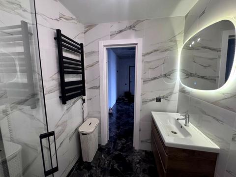 квартира за адресою с. Петриків, Підгородня вул., 1-Б