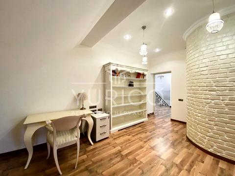 будинок за адресою смт. Козин, Старокиївська вул.