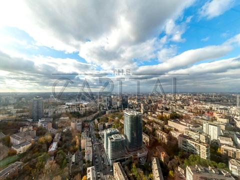 комерційна за адресою Кловський узвіз, 7