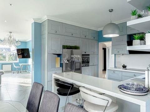 дом по адресу шкільна