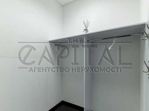 комерційна за адресою Кловський узвіз, 7