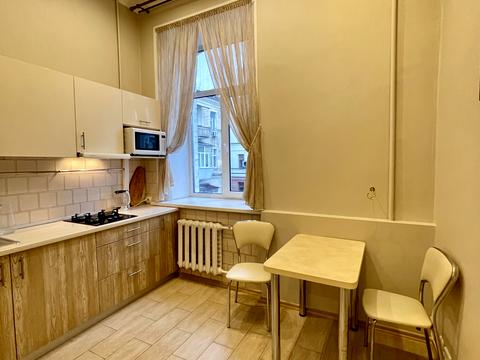 квартира за адресою Володимирська вул., 18