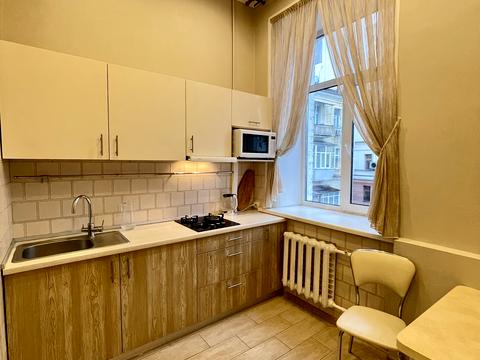 квартира за адресою Володимирська вул., 18