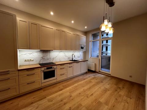 квартира за адресою Генуезька вул., 3б