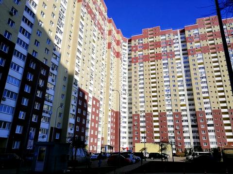 квартира за адресою Академіка Глушкова просп., 9-Є