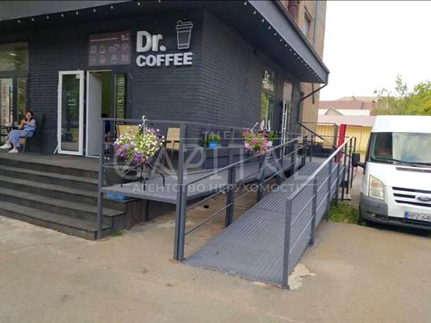 комерційна за адресою Севастопольська вул., 1/14