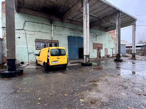 комерційна за адресою Богдана Хмельницького просп. (Героїв Сталінграда), 169