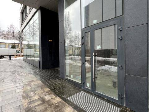 комерційна за адресою Ґарета Джонса вул. (Сім'ї Хохлових), 8