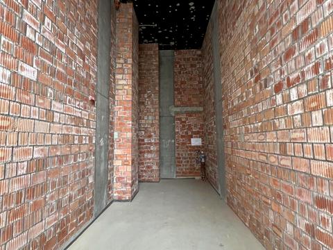 комерційна за адресою Ґарета Джонса вул. (Сім'ї Хохлових), 8