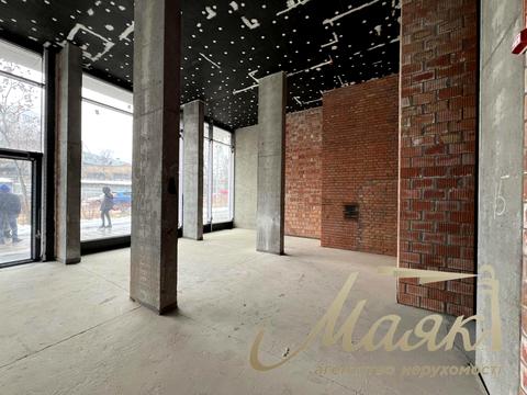 комерційна за адресою Ґарета Джонса вул. (Сім'ї Хохлових), 8