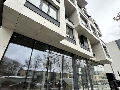 комерційна за адресою Ґарета Джонса вул. (Сім'ї Хохлових), 8